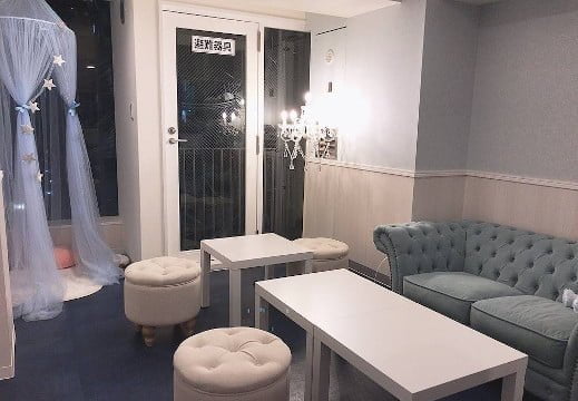 めいどカフェ＆バー milkplanet -akihabara-の店内写真4