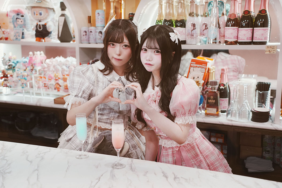 るんるん】 バラ売り可 28枚セット あっとほぉーむカフェ ソロチェキ