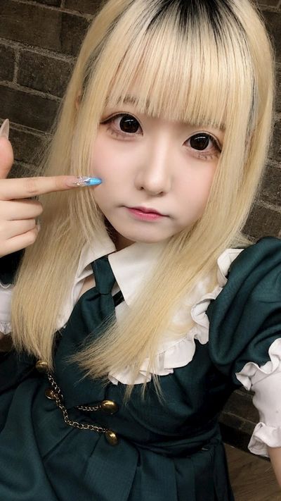 しろ