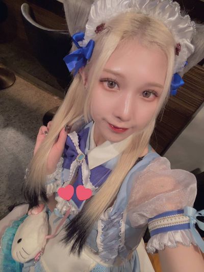 紫乃みぐ