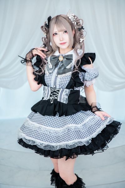 もも