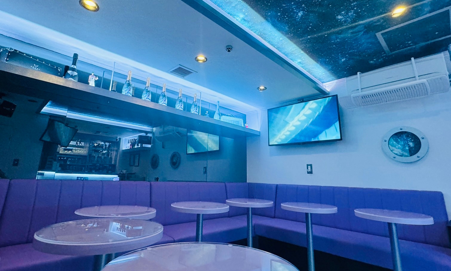 全宇宙魔法使い あすとろピアの店内写真1